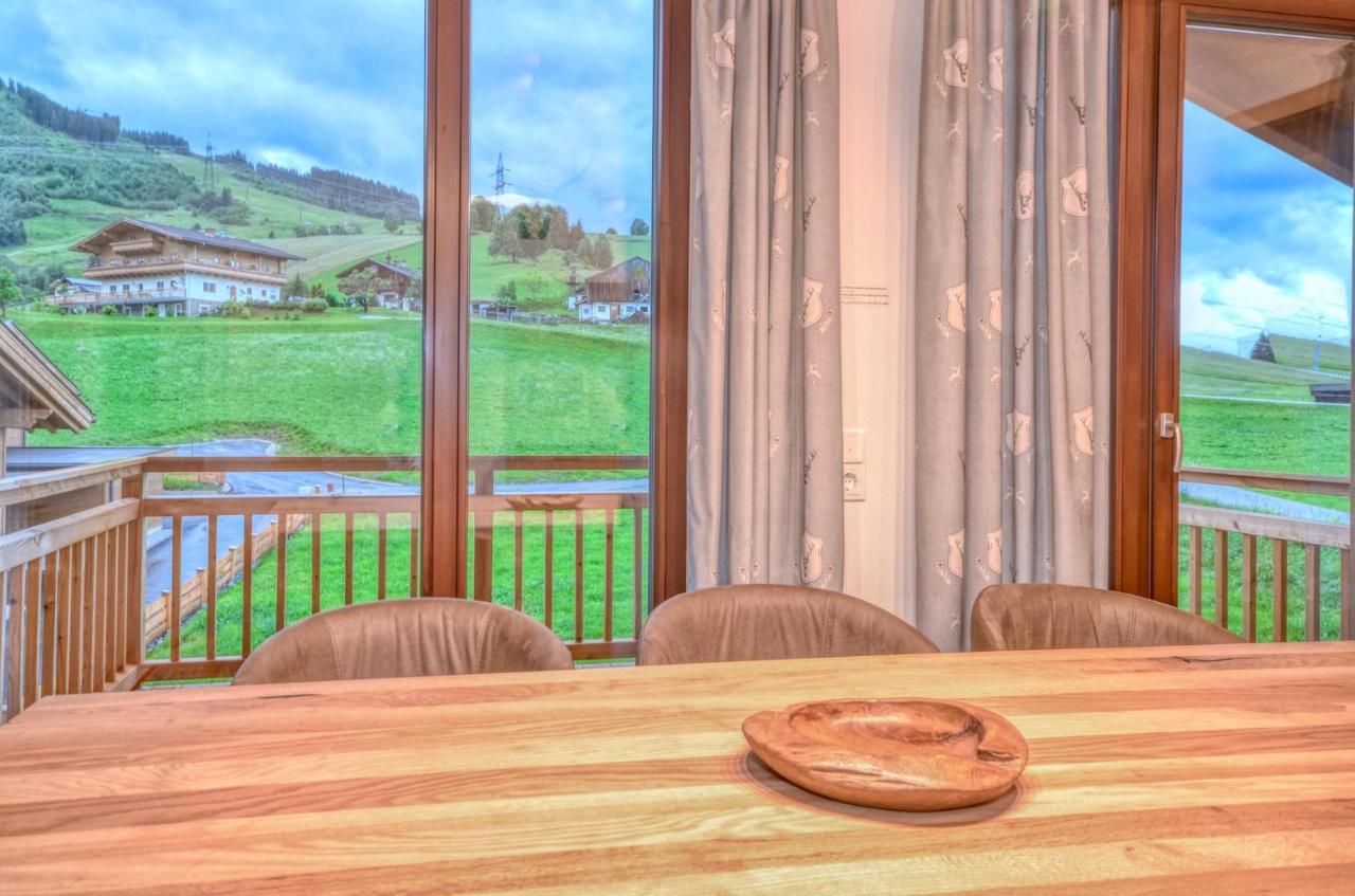 Ski-In Ski-Out Chalet Maiskogel "Bergli" - By Alpen Apartments Kaprun Buitenkant foto