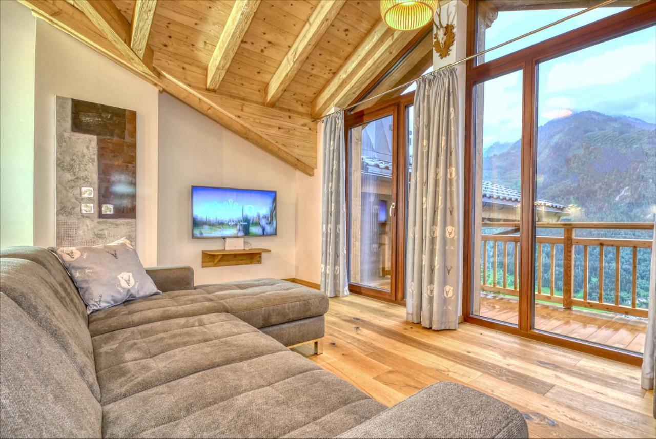 Ski-In Ski-Out Chalet Maiskogel "Bergli" - By Alpen Apartments Kaprun Buitenkant foto